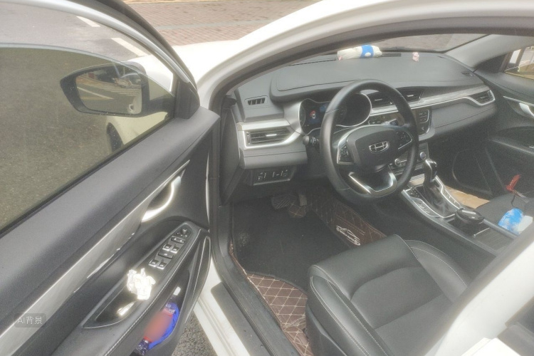 GEELY Emgrand 2020 #18 GEELY Emgrand 2020 car image #18