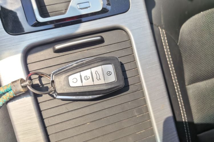 GEELY Emgrand GS 2019 #9 GEELY Emgrand GS 2019 صورة سيارة #9