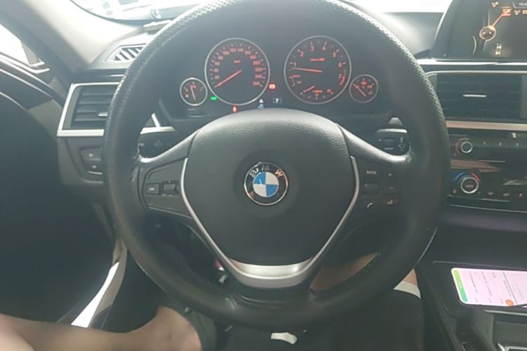 BMW 3 Series 2017 #11 BMW 3 Series 2017 car image #11