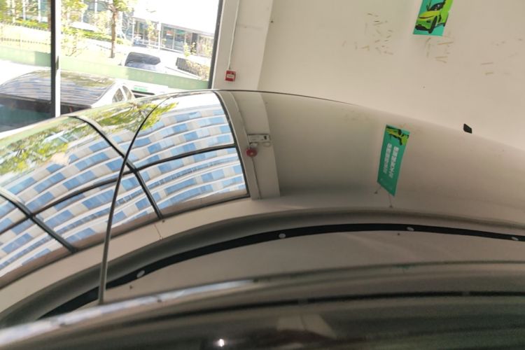 Tesla Model Y 2024 #23 Tesla Model Y 2024 immagine di auto #23