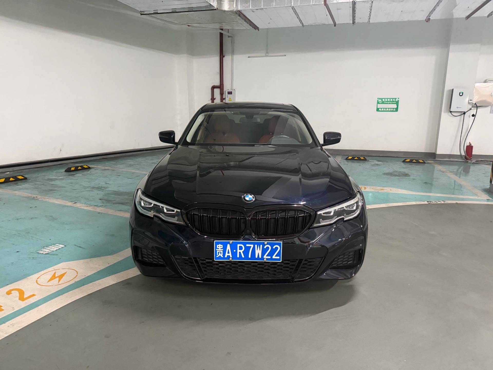 BMW 3 Series 2020 immagine di auto #2