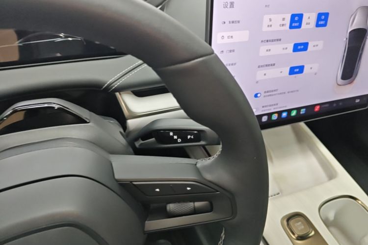 MI SU7 2024 car image #18