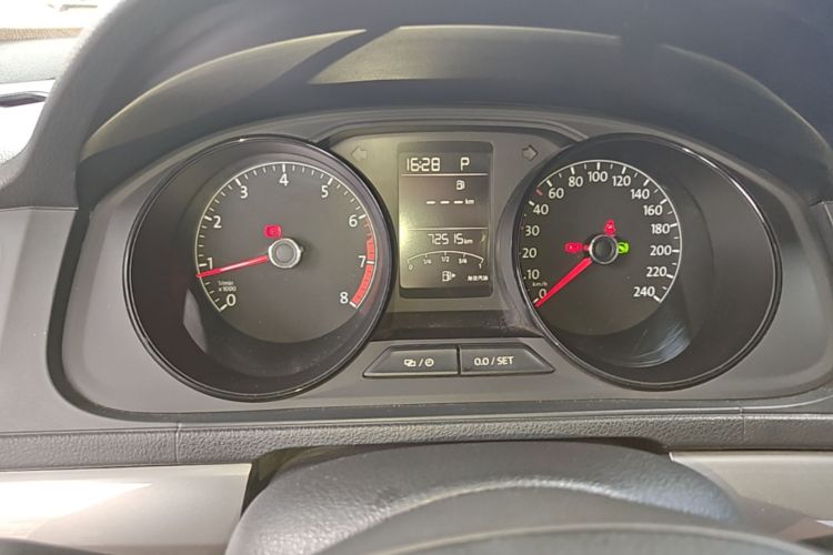 Volkswagen Lavida 2020 car image #12