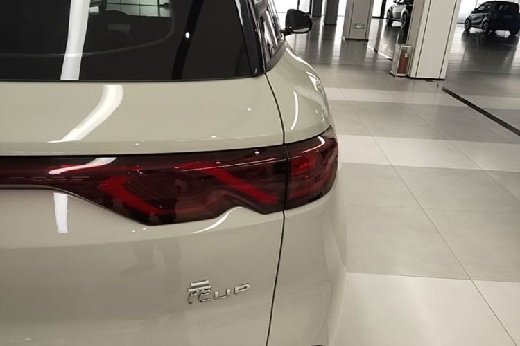 BYD YuanUP 2024 #8 BYD YuanUP 2024 car image #8