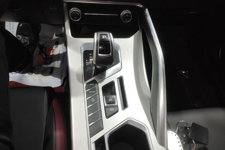 GEELY Coolray 2021 #14 GEELY Coolray 2021 car image #14