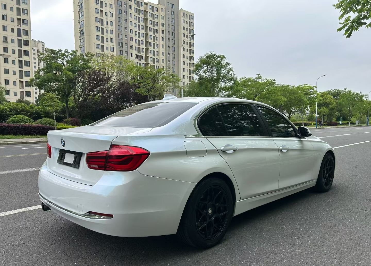 BMW 3 Series 2016 car image #6
