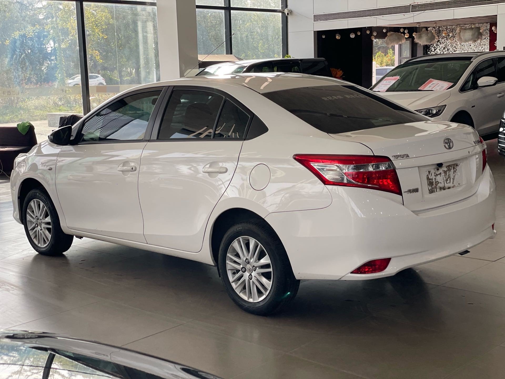 Toyota Vios 2016 imagem de carro #6