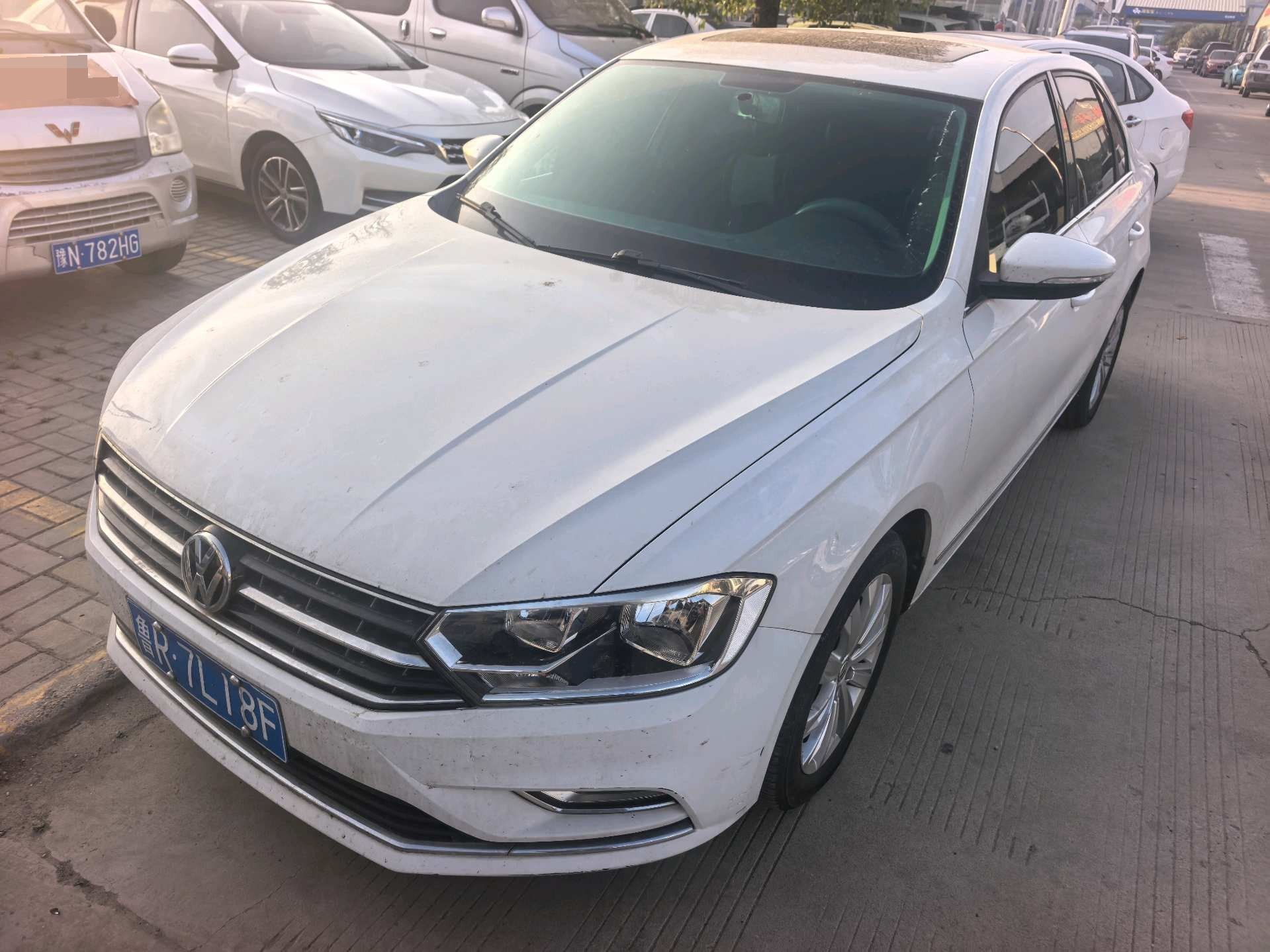 Volkswagen Bora 2017 Volkswagen Bora 2017 car image