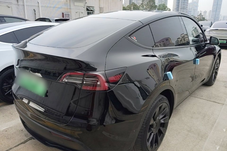 Tesla Model Y 2021 #7 Tesla Model Y 2021 car image #7