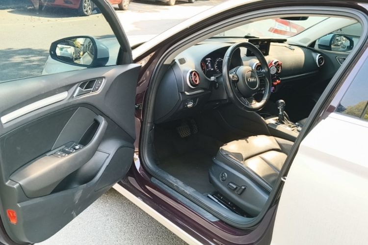 Audi A3 2017 car image #16
