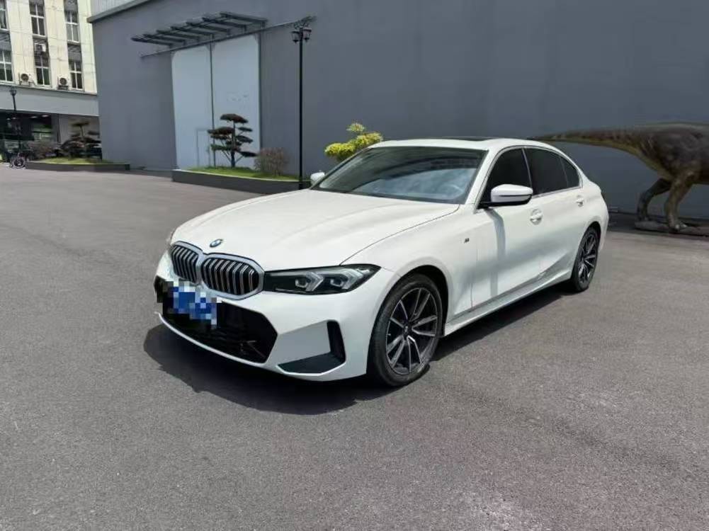 BMW 3 Series 2024 car image 