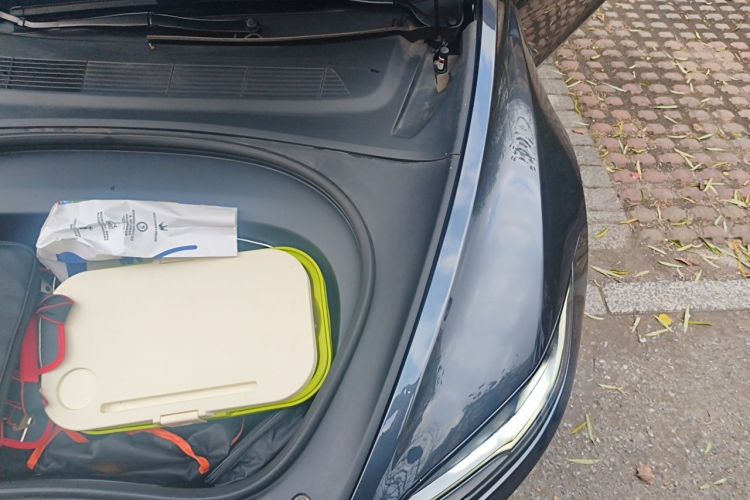 Tesla Model 3 2024 imagem de carro #24