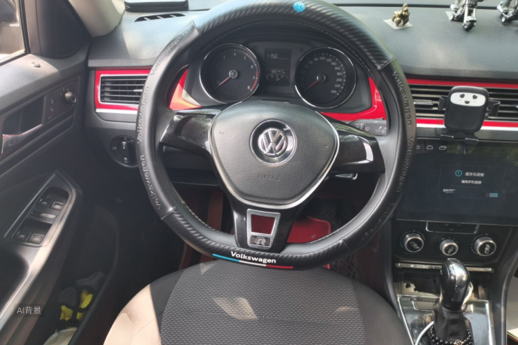 Volkswagen Bora 2018 car image #12