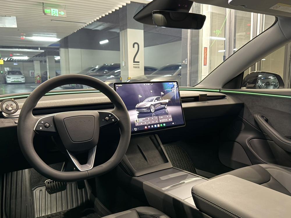 Tesla Model 3 2025 #16 Tesla Model 3 2025 car image #16