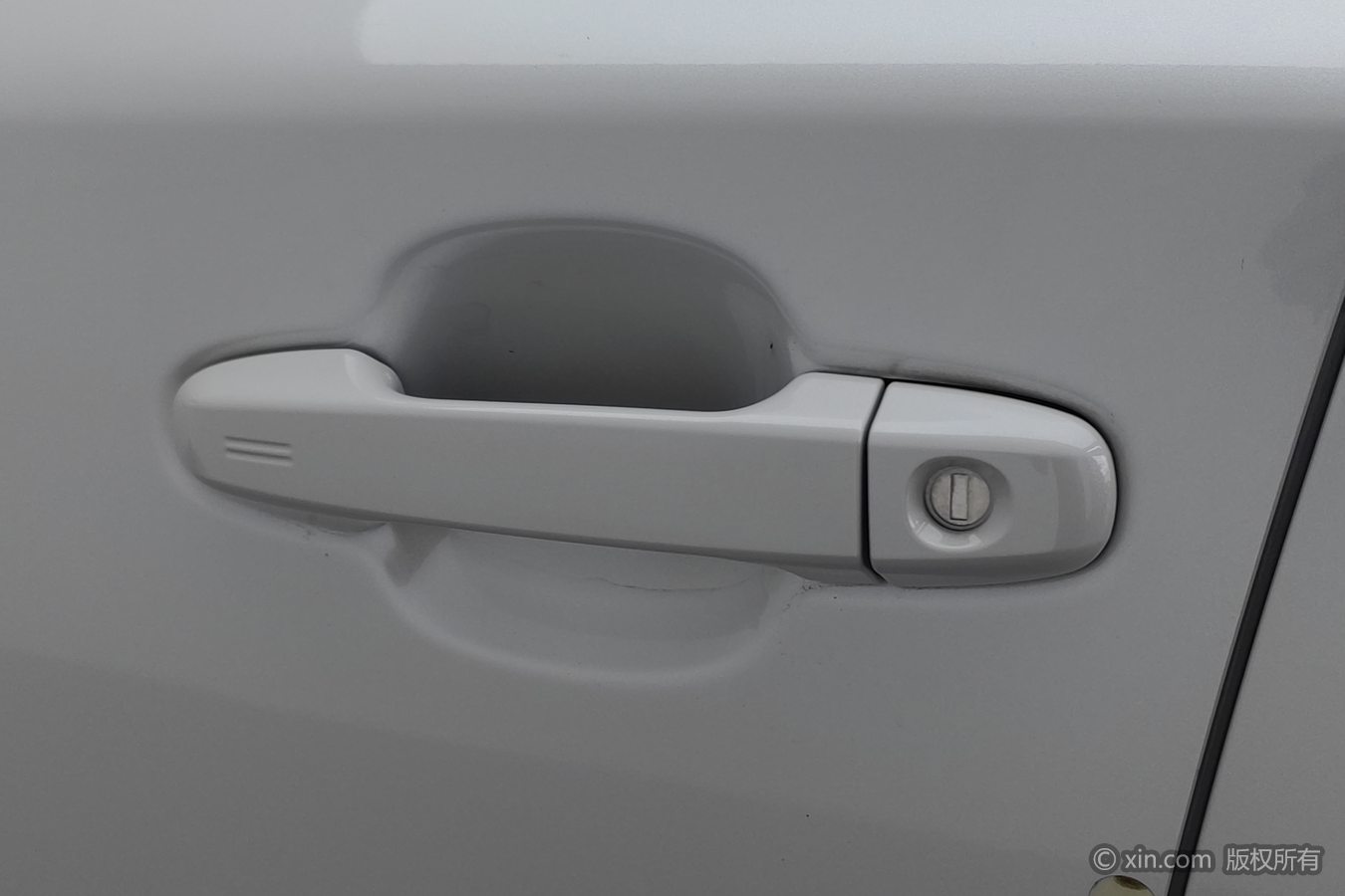 Toyota Izoa 2024 car image #19