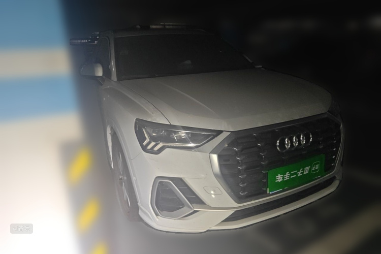 Audi Q3 2020 #4 Audi Q3 2020 car image #4
