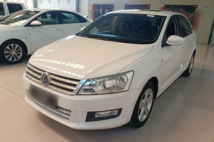 Volkswagen Santana 2016 car image #2