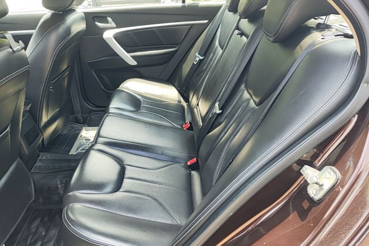 GEELY Emgrand 2017 #17 GEELY Emgrand 2017 car image #17