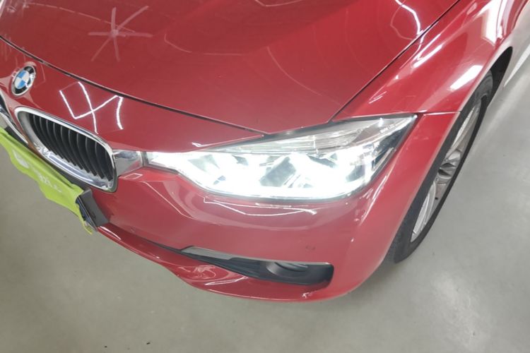BMW 3 Series 2017 car image #23