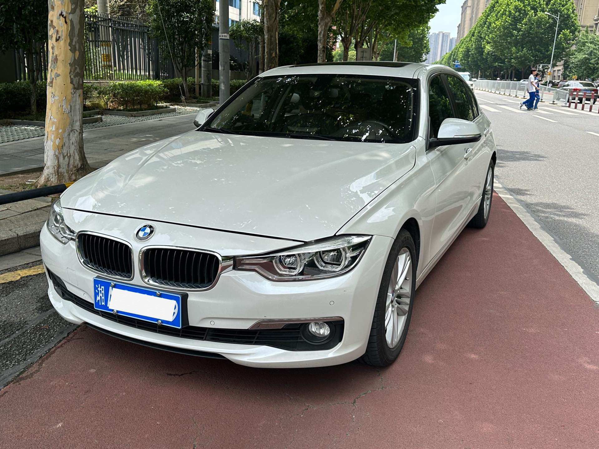 BMW 3 Series 2016 car image 
