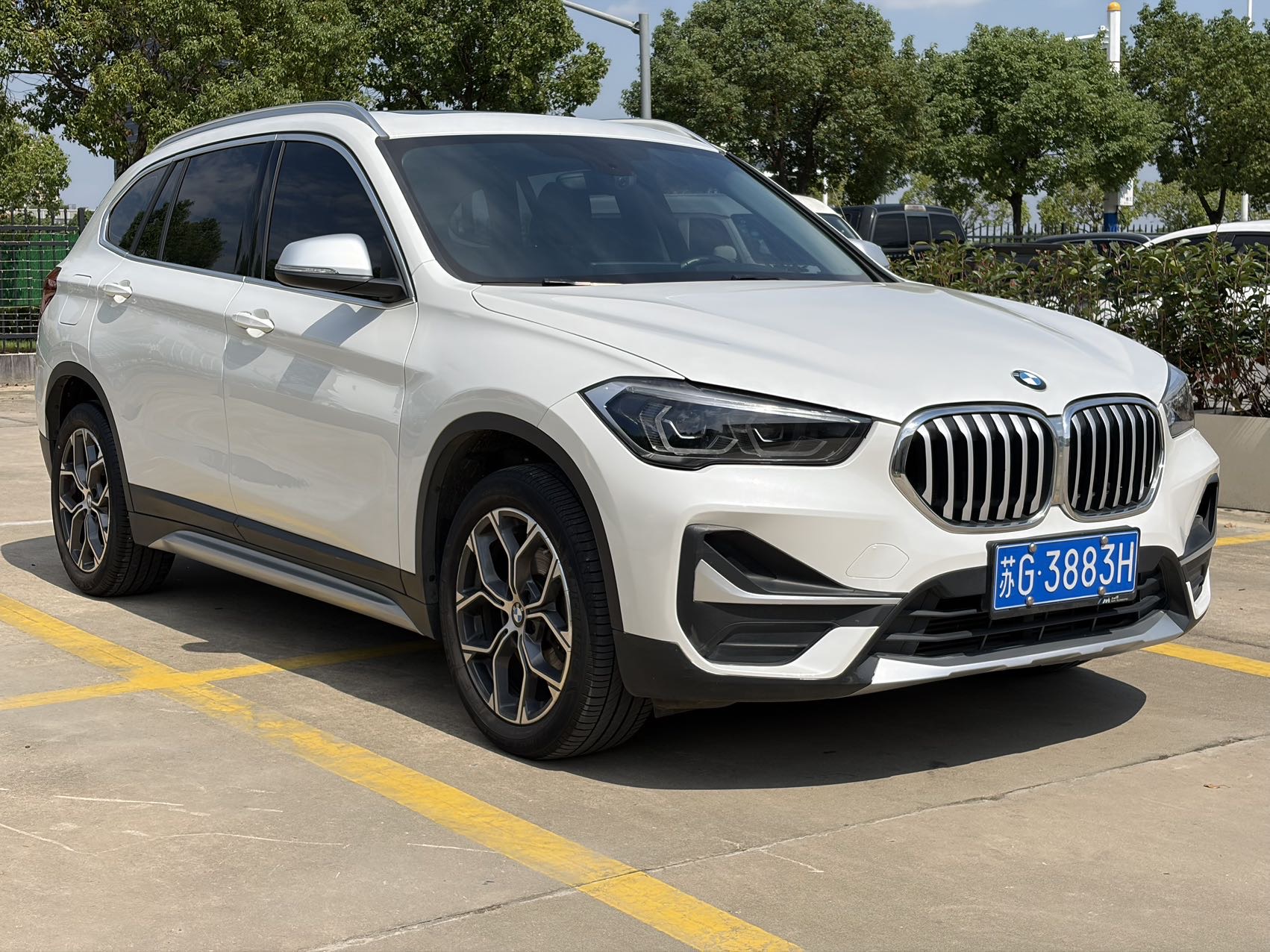 BMW X1 2022 car image #3
