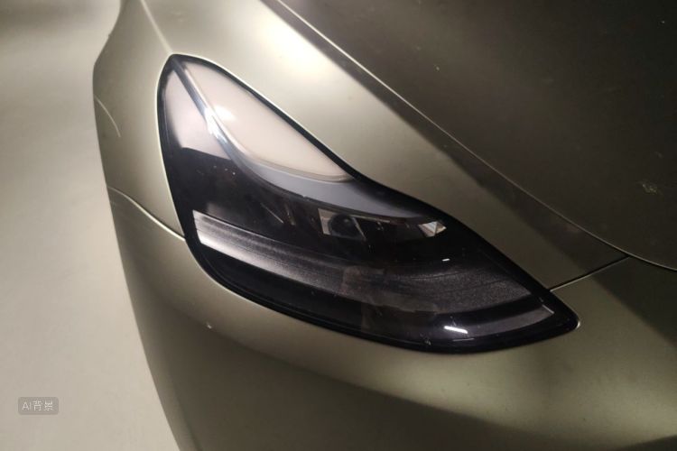 Tesla Model Y 2022 car image #8
