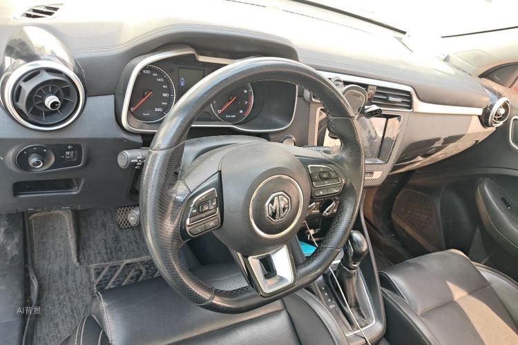 MG ZS 2018 car image #12