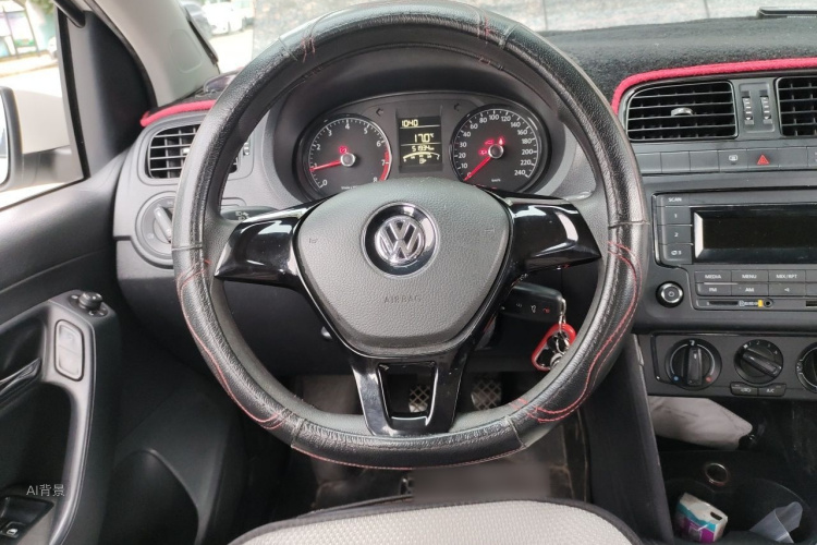 Volkswagen Polo 2015 #12 Volkswagen Polo 2015 car image #12