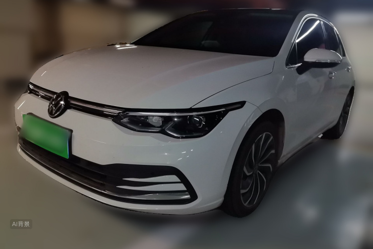 Volkswagen Golf 2023 car image #2