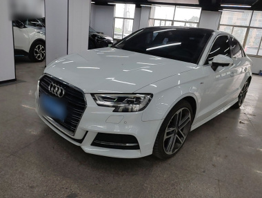 Audi A3 2018 car image 