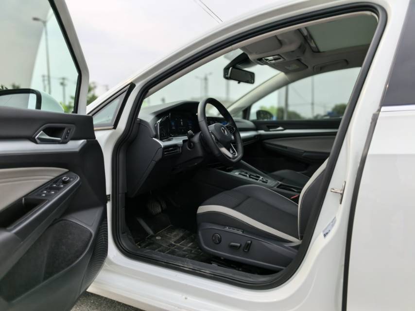 Volkswagen Golf 2023 #7 Volkswagen Golf 2023 car image #7