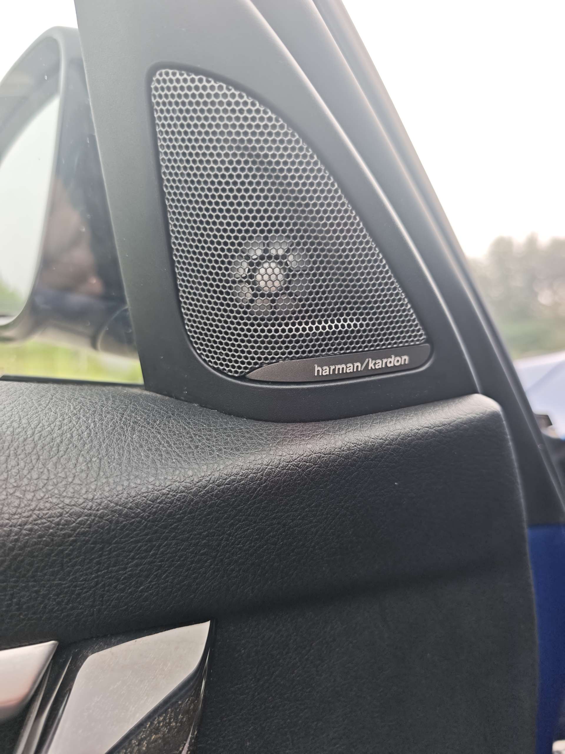BMW 3 Series 2019 #12 BMW 3 Series 2019 immagine di auto #12