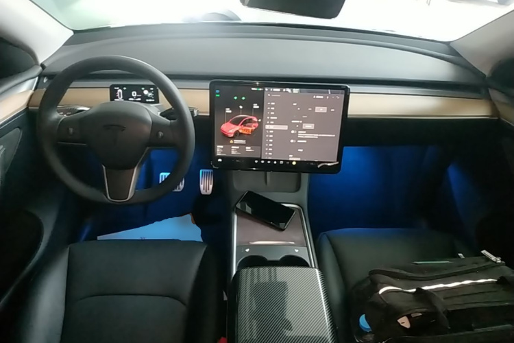 Tesla Model Y 2022 #10 Tesla Model Y 2022 car image #10