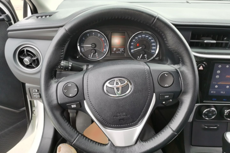 Toyota Corolla 2017 car image #15