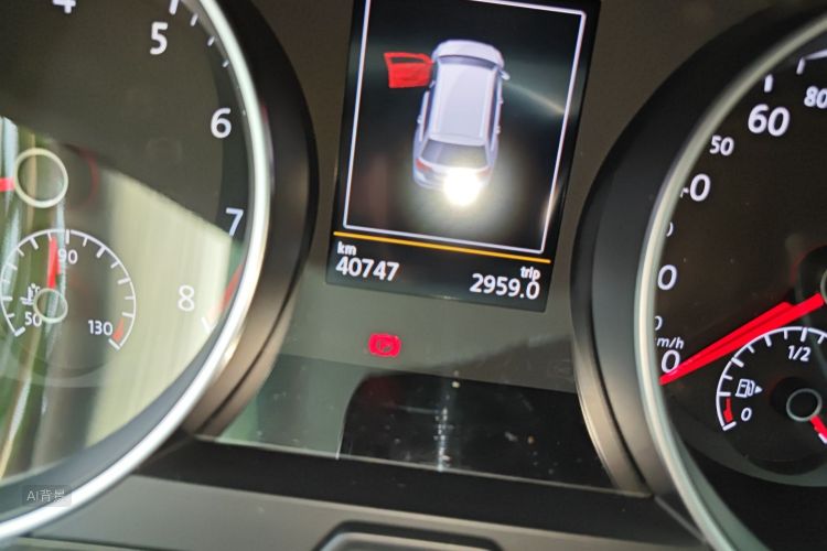 Volkswagen Golf (Imported) 2018 imagem de carro #14