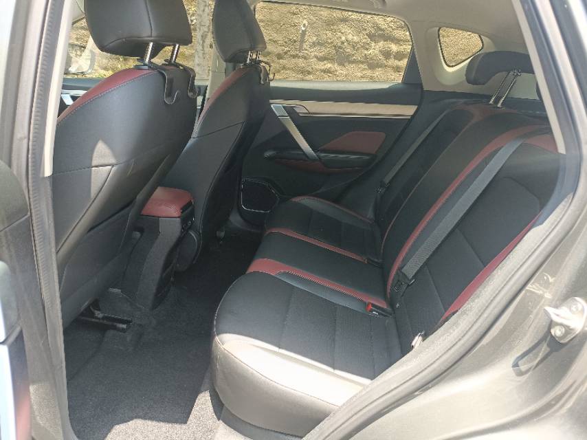 GEELY Coolray 2022 image de voiture #5