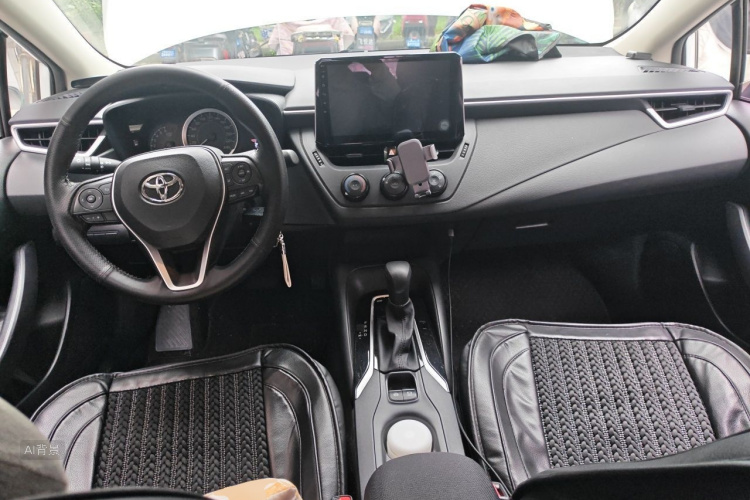 Toyota Corolla 2020 car image #11