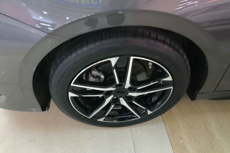 GEELY Binray 2023 #9 GEELY Binray 2023 immagine di auto #9