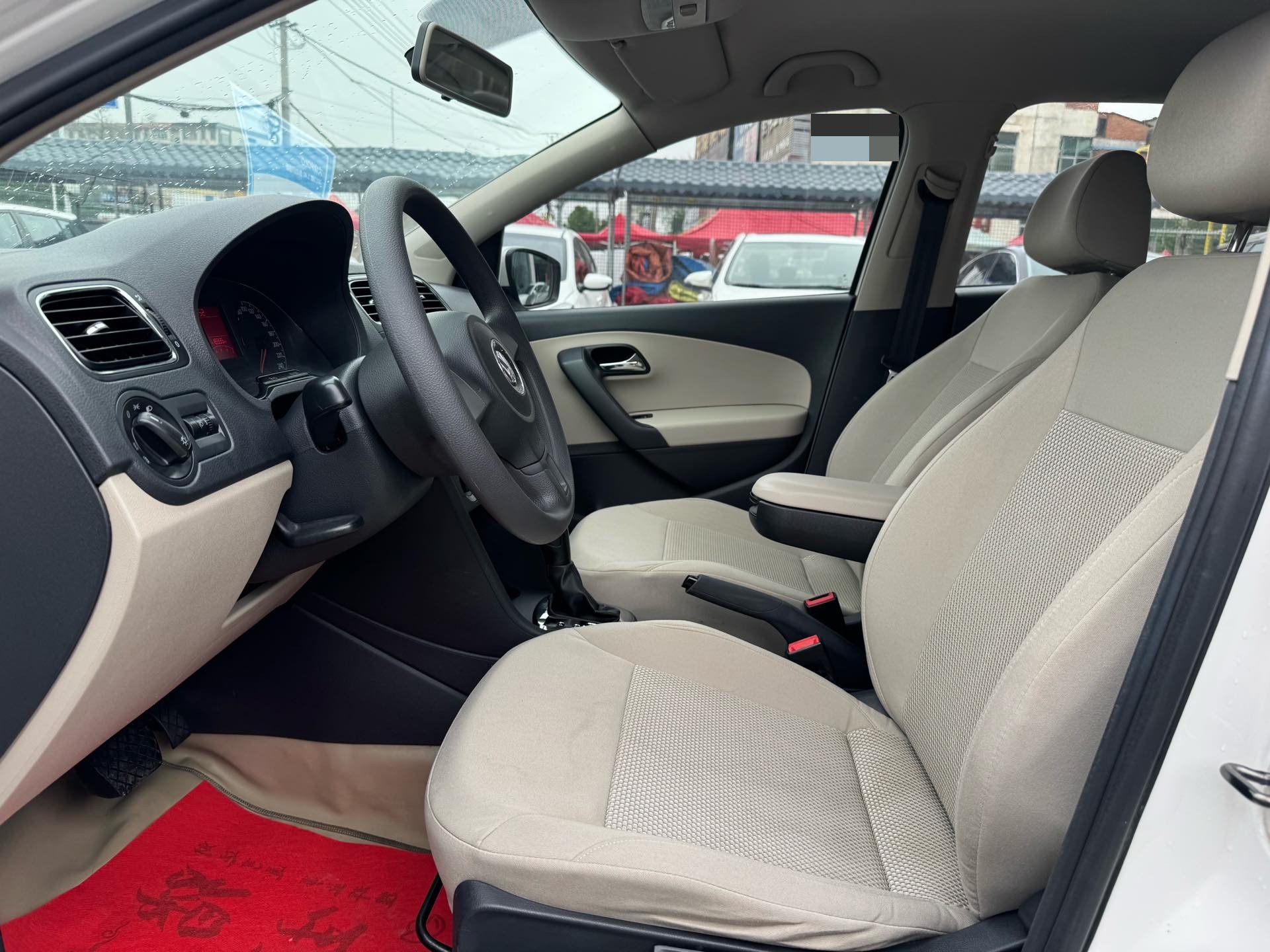 Volkswagen Polo 2013 immagine di auto #14