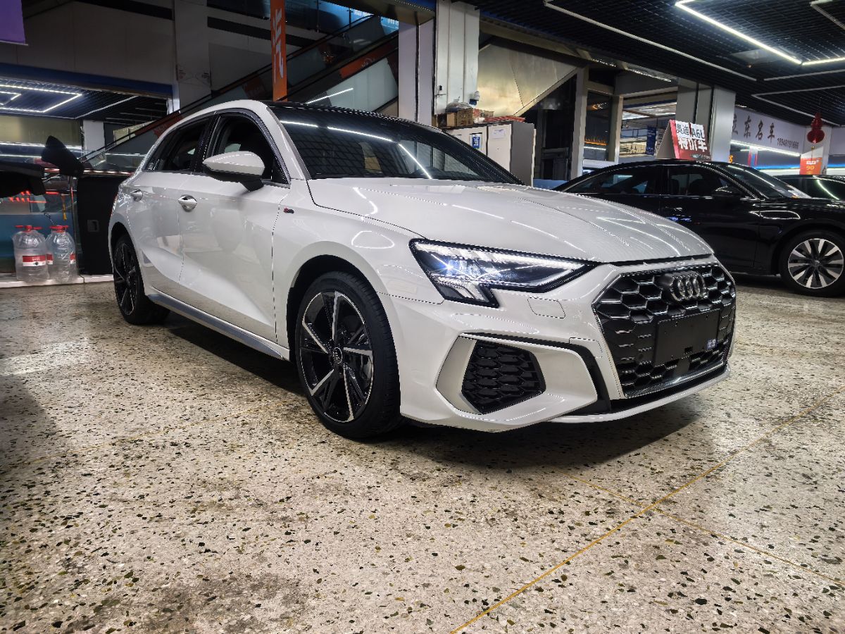 Audi A3 2023 car image #3
