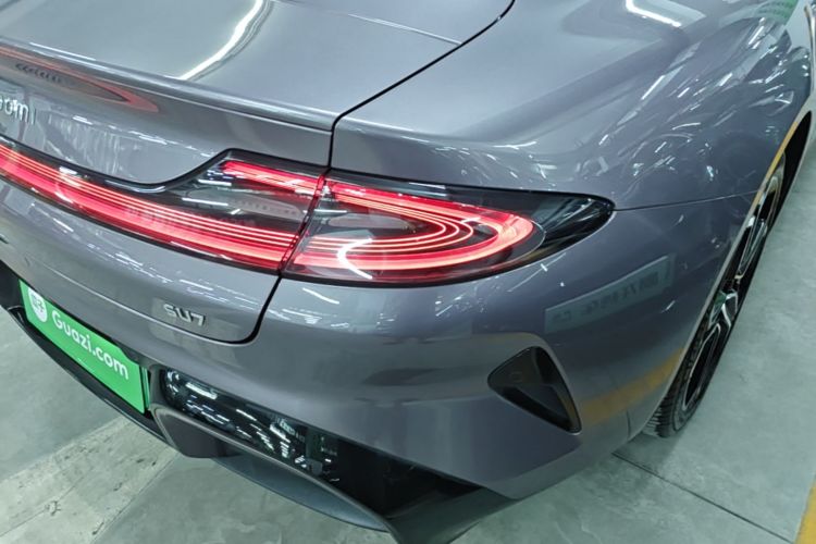 MI SU7 2024 car image #8