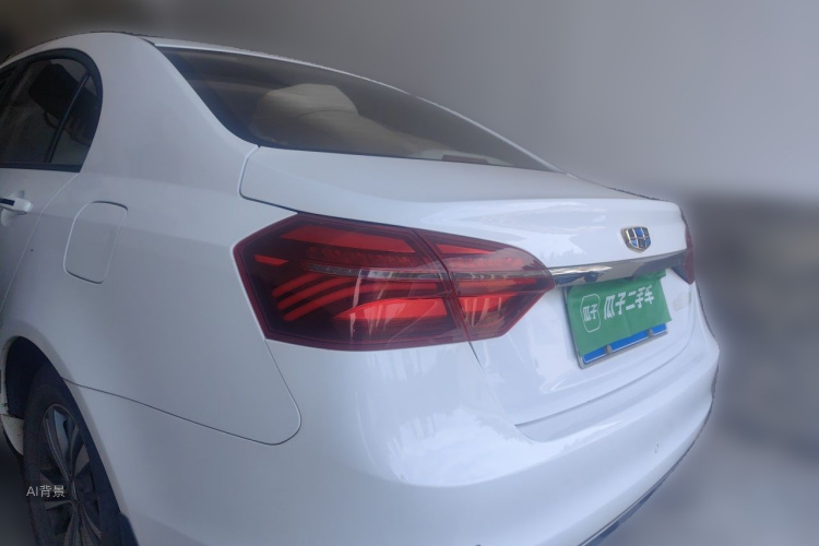 GEELY Emgrand 2018 car image #5