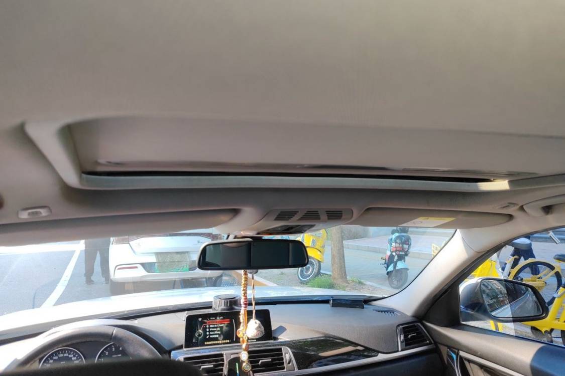 BMW 3 Series 2017 #20 BMW 3 Series 2017 car image #20