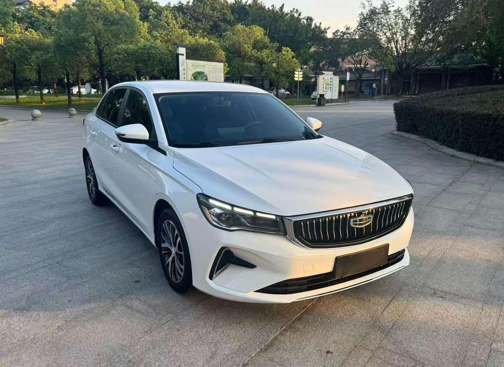 GEELY Emgrand 2023 #3 GEELY Emgrand 2023 car image #3
