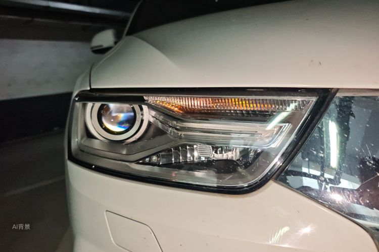 Audi Q3 2018 immagine di auto #8