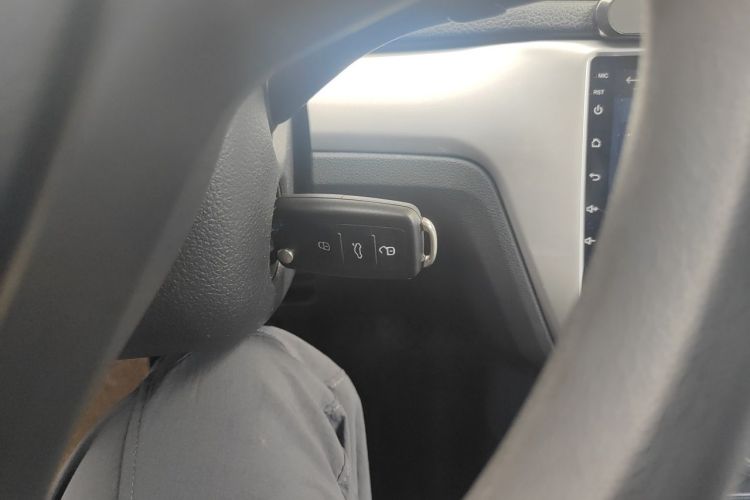 Volkswagen Lavida 2018 #11 Volkswagen Lavida 2018 car image #11