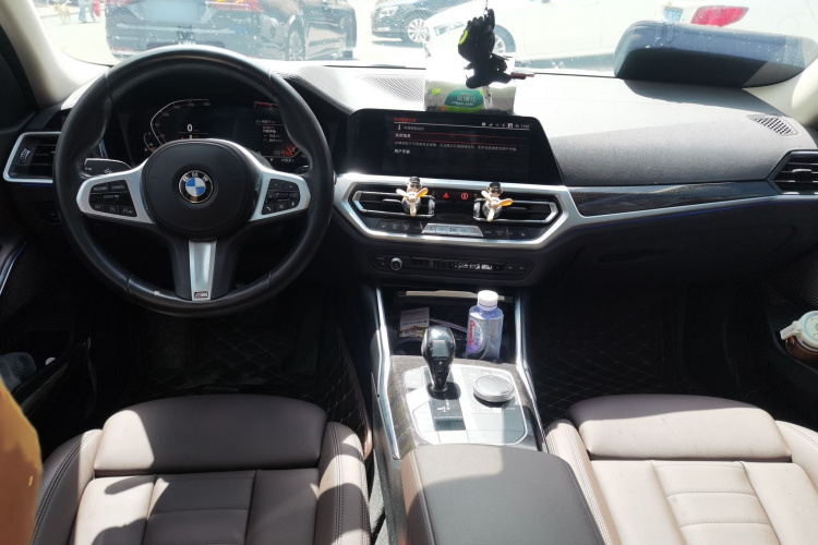 BMW 3 Series 2020 #12 BMW 3 Series 2020 car image #12