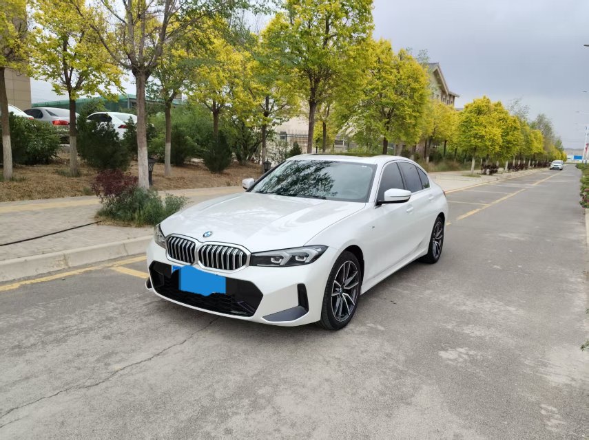 BMW 3 Series 2023 BMW 3 Series 2023 car image