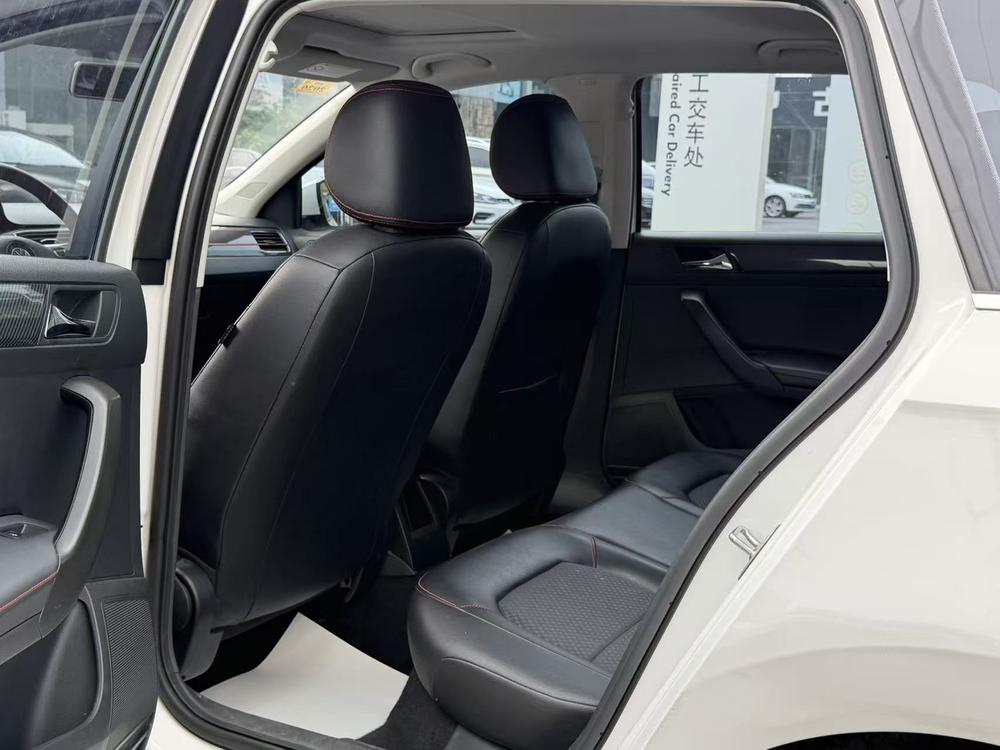 Volkswagen Santana 2017 #14 Volkswagen Santana 2017 car image #14