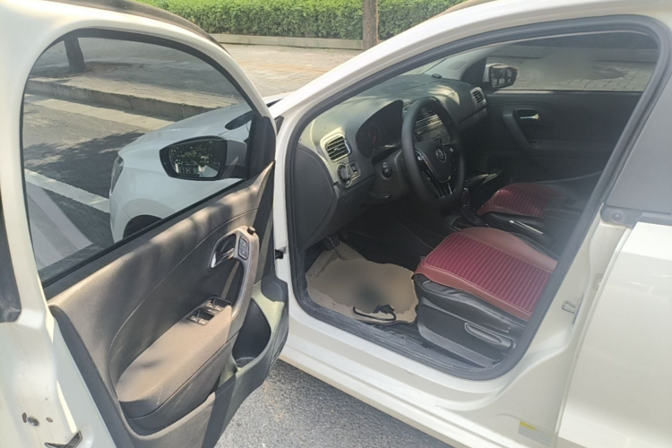 Volkswagen Polo 2018 #16 Volkswagen Polo 2018 car image #16